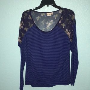Long sleeve blouse